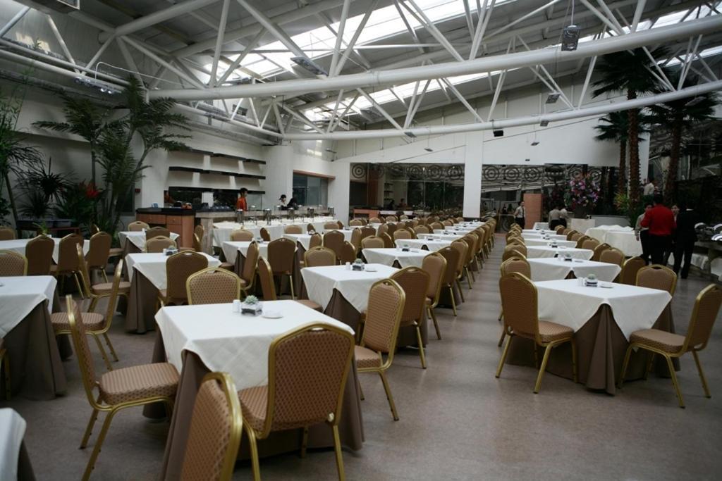 The Hot Spring Hotel Of The Hot Club Pékin  Extérieur photo